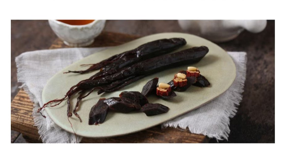 Korean 6 Year Red ginseng Whole root in honey