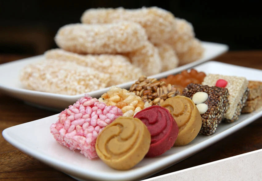 Traditional Korean Rice Honey Cookies Hangwa Gift Set 1.5KG