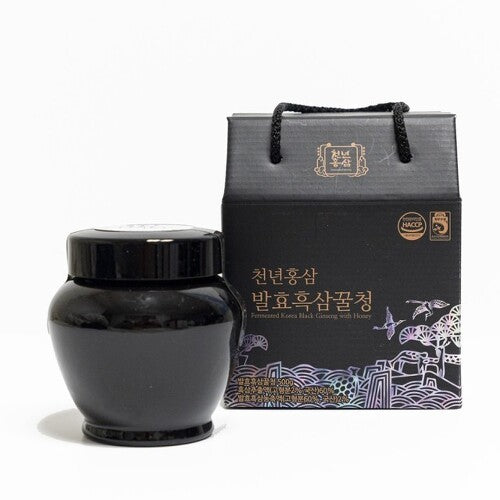 Korean 6 Year Black Ginseng Extract with Honey 500g